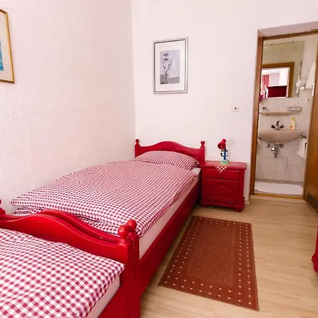 Отель Hotel-restaurant Koehler