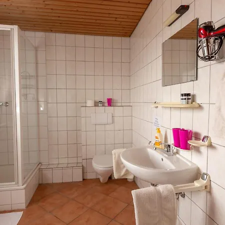 فندق Hotel-restaurant Koehler شتوتغارت